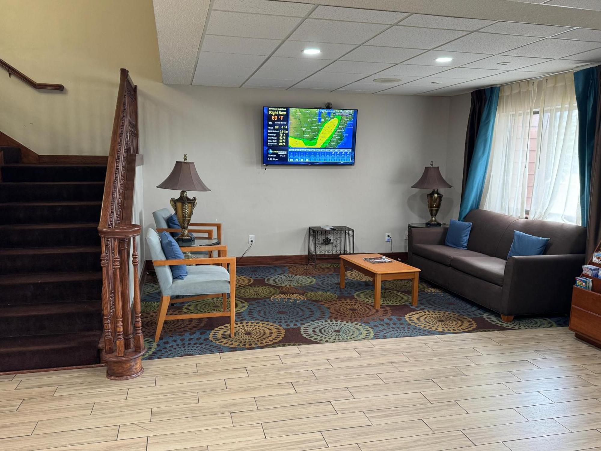 Baymont By Wyndham Mishawaka South Bend Area Hotel Exterior foto