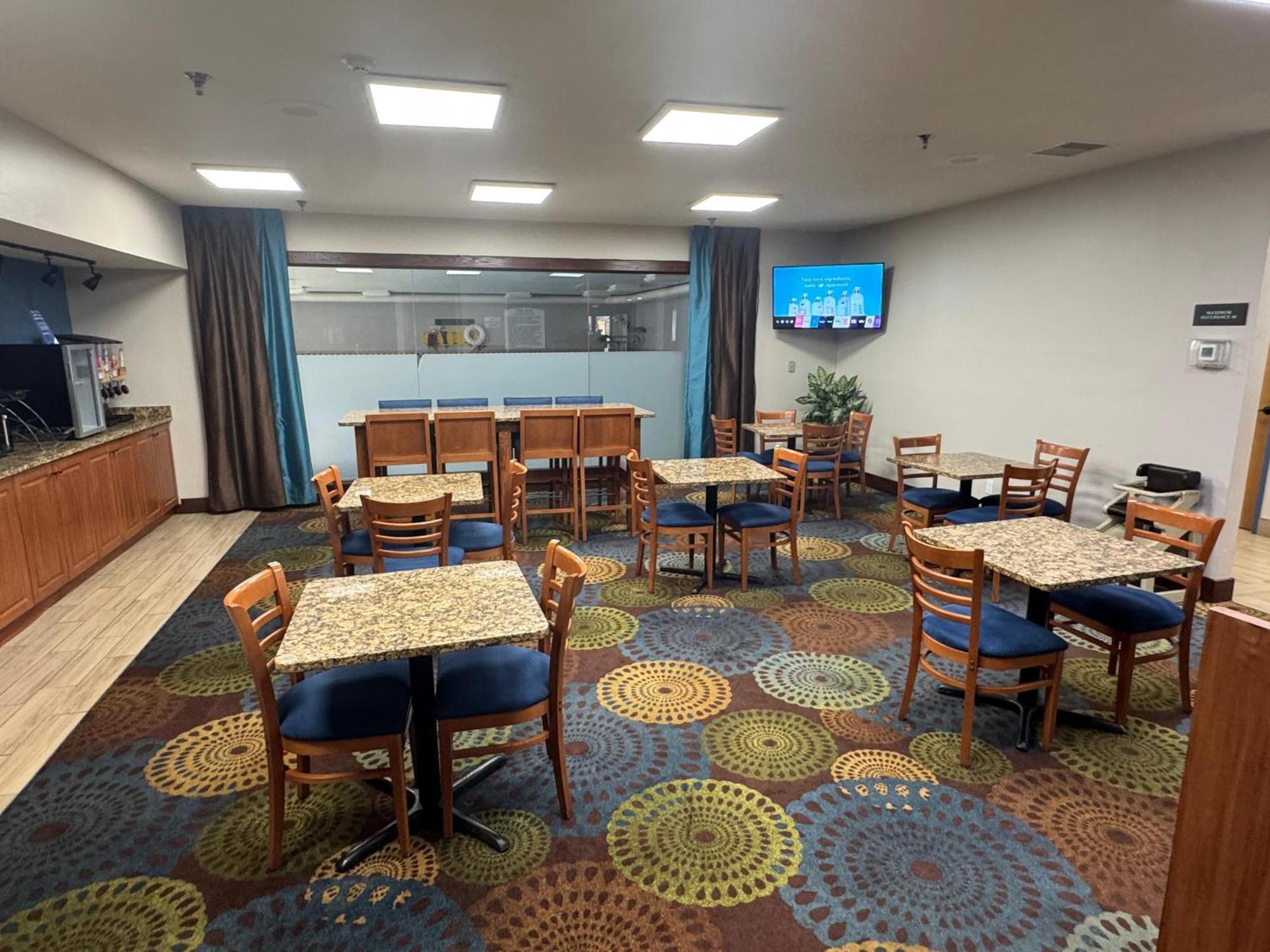 Baymont By Wyndham Mishawaka South Bend Area Hotel Exterior foto