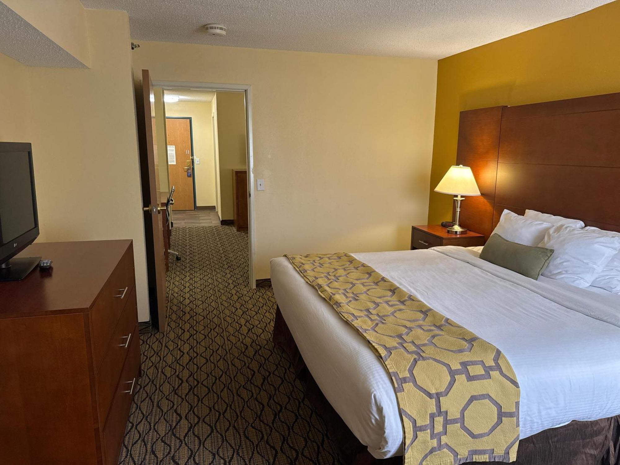 Baymont By Wyndham Mishawaka South Bend Area Hotel Exterior foto